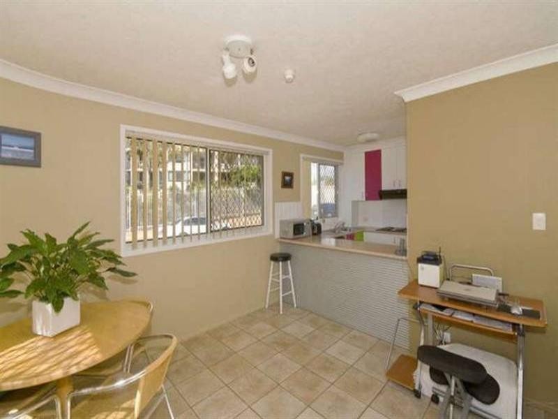 6/14 Jefferson Lane, Palm Beach QLD 4221