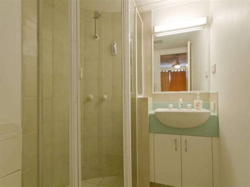 6/14 Jefferson Lane, Palm Beach QLD 4221