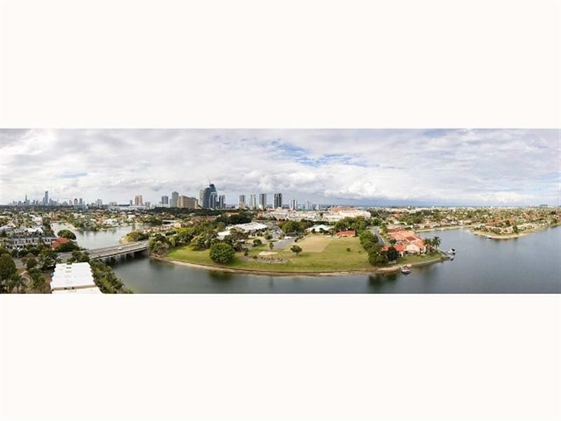 54/54 Hooker Boulevard, Mermaid Waters QLD 4218