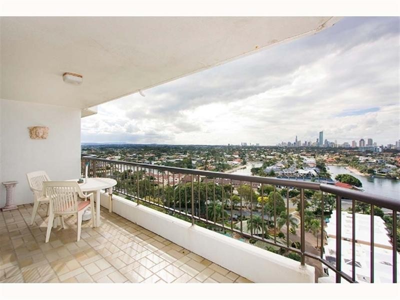 54/54 Hooker Boulevard, Mermaid Waters QLD 4218