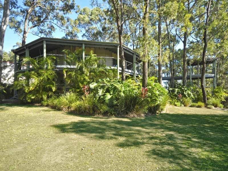 63 Westminster Boulevard, Elanora QLD 4221
