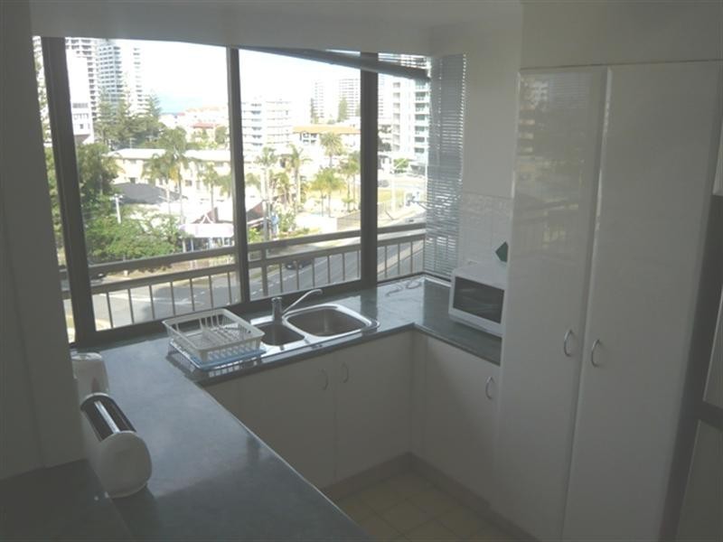 33 ‘Silverton’ 2940 Gold Coast Highway, Surfers Paradise QLD 4217