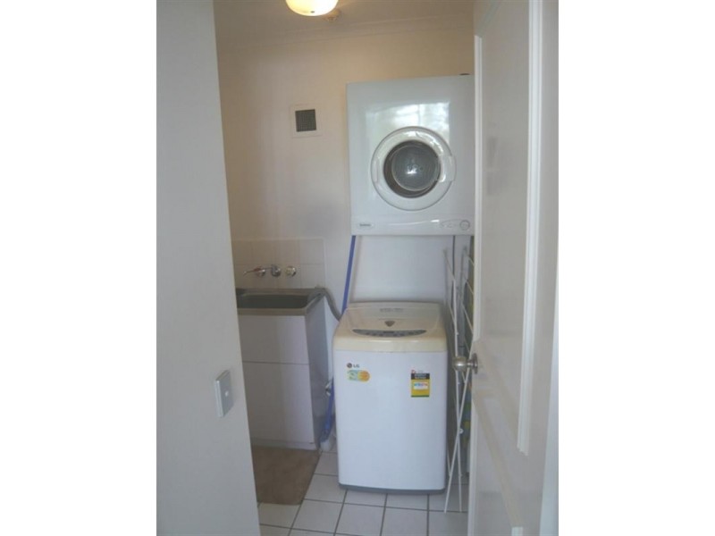 33 ‘Silverton’ 2940 Gold Coast Highway, Surfers Paradise QLD 4217