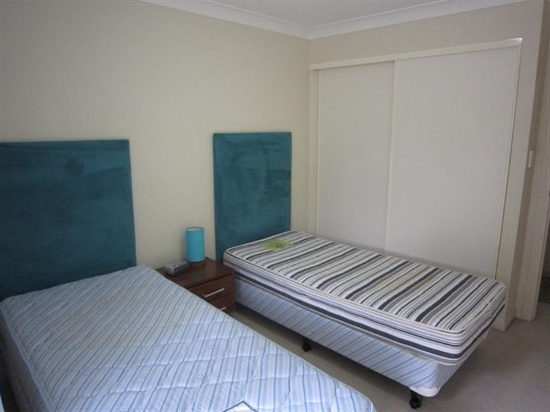 118/392 Marine Parade, Labrador QLD 4215