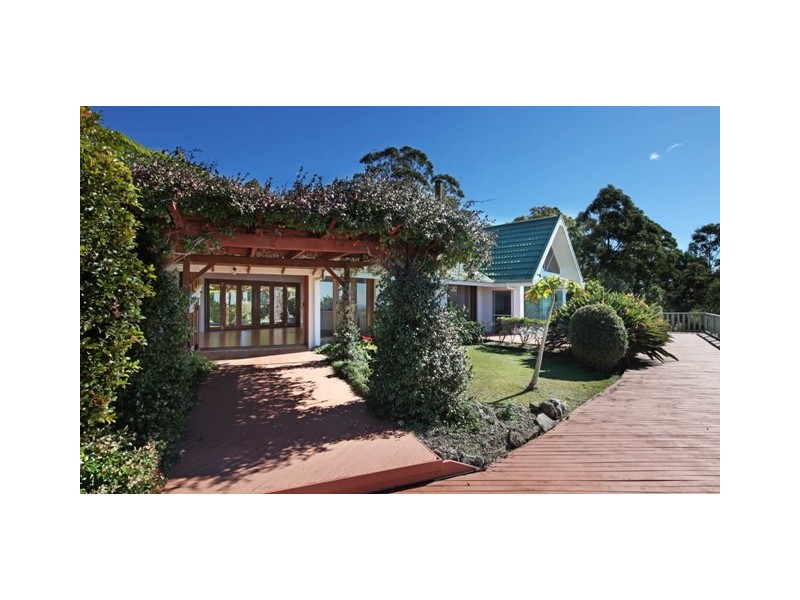 39 North Road, Lower Beechmont QLD 4211