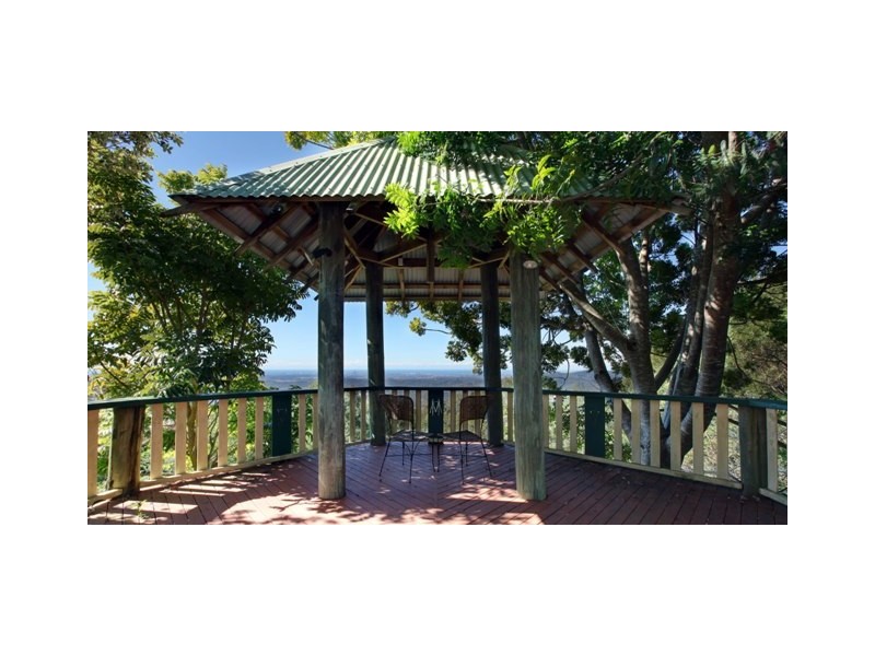 39 North Road, Lower Beechmont QLD 4211