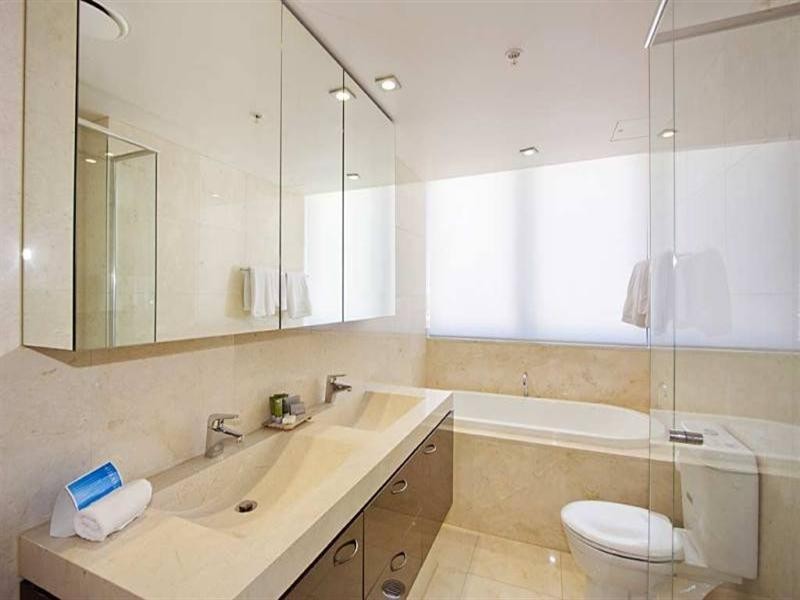 1906 ‘Sierra Grand’, 22 Surf Parade, Broadbeach QLD 4218