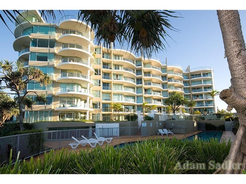 203 ‘Palm Springs Residences’, 1 Twenty First Avenue, Palm Beach QLD 4221