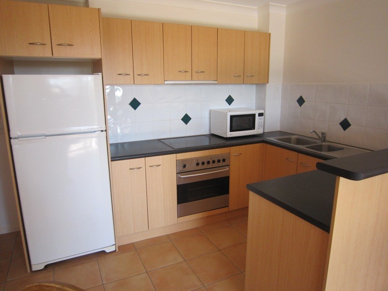 15/12 Paradise Island, Surfers Paradise QLD 4217