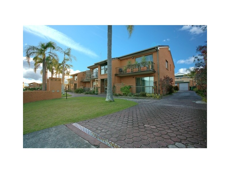 7/38 Duet Drive, Mermaid Waters QLD 4218