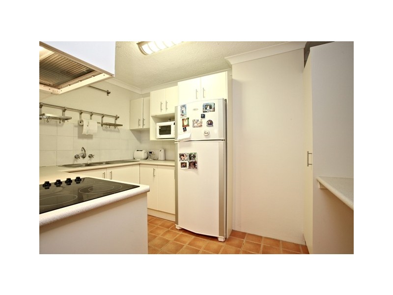 7/38 Duet Drive, Mermaid Waters QLD 4218