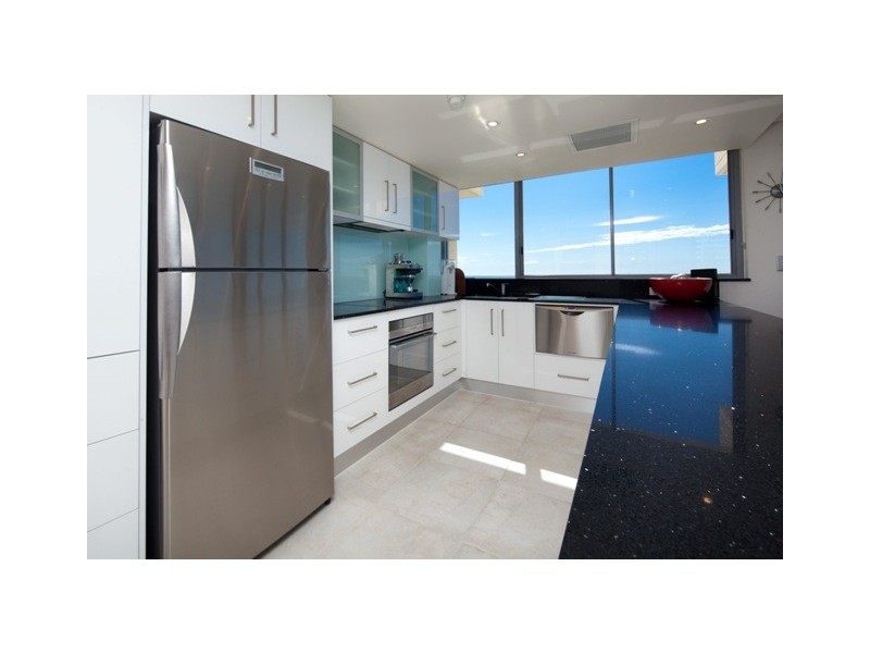 10 ‘Berkeley on the Beach’, 25 Northcliffe Terrace, Surfers Paradise QLD 4217