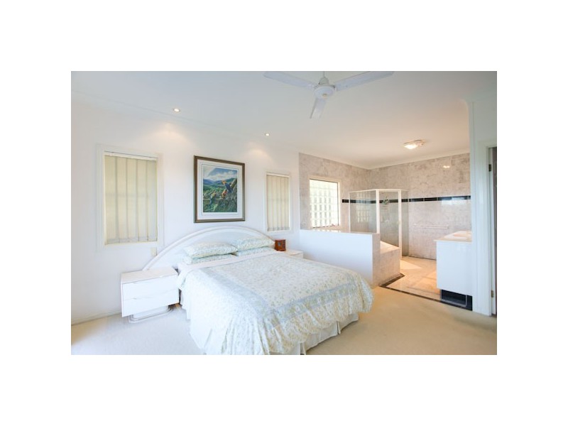 Worongary QLD 4213
