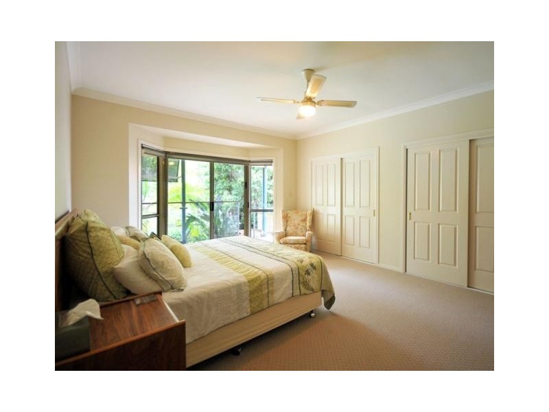 Elanora QLD 4221