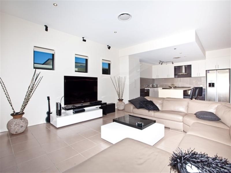 17 Worchester Terrace, Reedy Creek QLD 4227