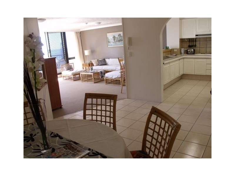 17/2981 Surfers Paradise Boulevard, Surfers Paradise QLD 4217