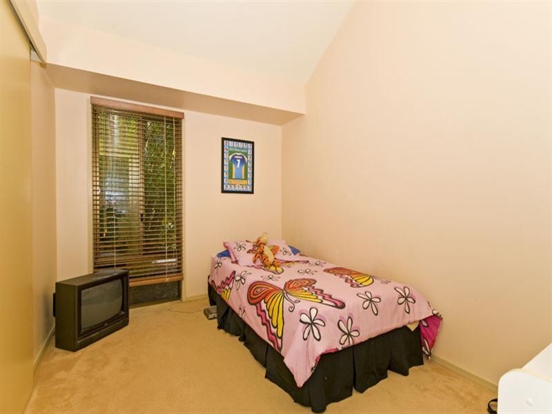 124 Skyline Terrace, Burleigh Heads QLD 4220