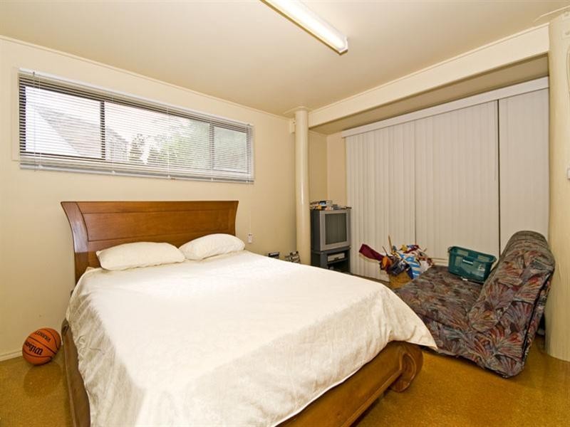 124 Skyline Terrace, Burleigh Heads QLD 4220