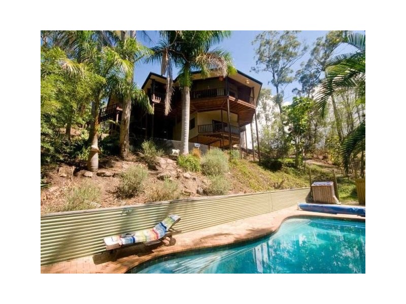 64 Fenton Drive, Tallebudgera QLD 4228