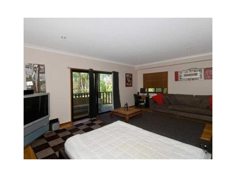 64 Fenton Drive, Tallebudgera QLD 4228