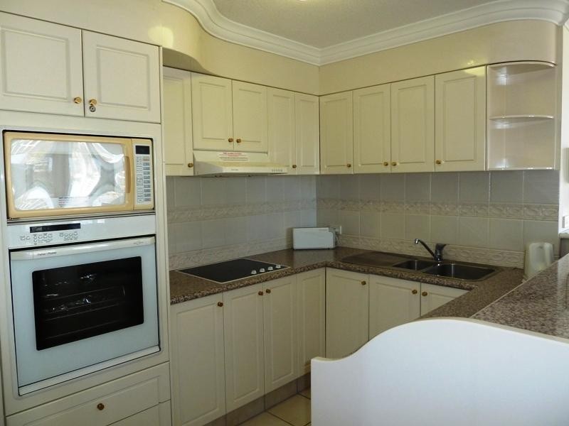 1611 ‘The Phoenician’, 90 Surf Parade, Broadbeach QLD 4218