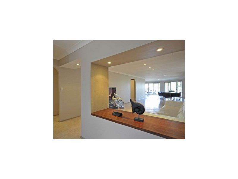 7 Carrara Road, Carrara QLD 4211