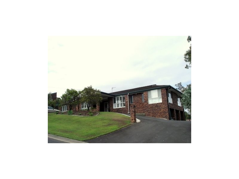 33 Grosvenor Court, Worongary QLD 4213