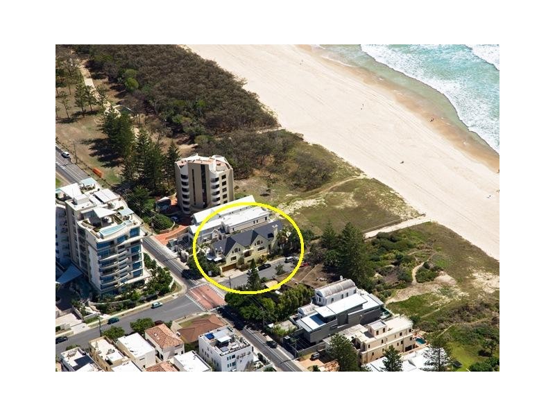 247 Hedges Avenue, Mermaid Beach QLD 4218