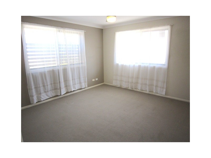 3/9 Government Road, Labrador QLD 4215