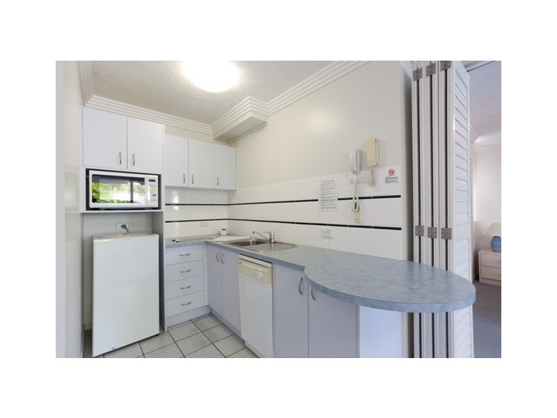 4 ”Santa Anne by the Sea”, 13 Anne Avenue, Broadbeach QLD 4218