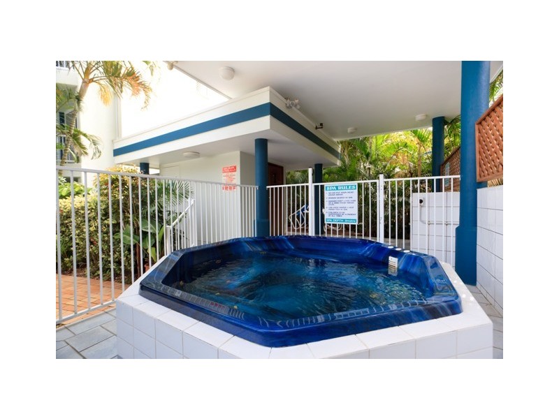 4 ”Santa Anne by the Sea”, 13 Anne Avenue, Broadbeach QLD 4218