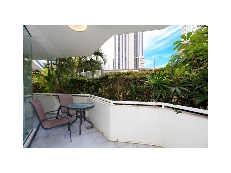 4 ”Santa Anne by the Sea”, 13 Anne Avenue, Broadbeach QLD 4218