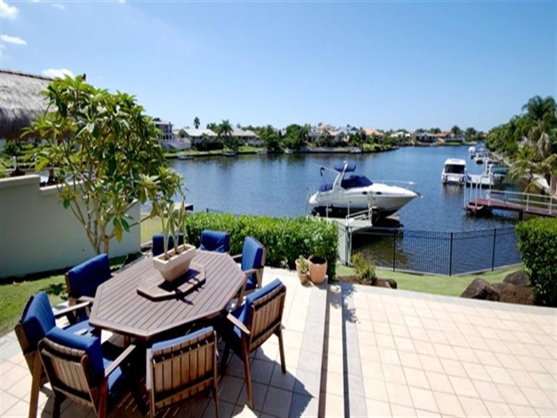 12 Portobello Drive, Mermaid Waters QLD 4218