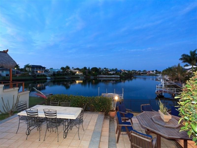 12 Portobello Drive, Mermaid Waters QLD 4218