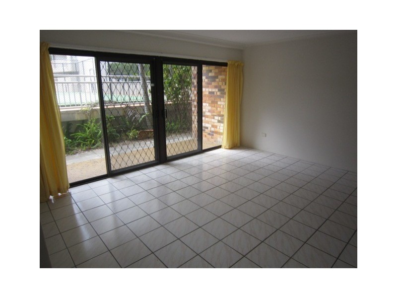 1/13 Wharf Road, Surfers Paradise QLD 4217