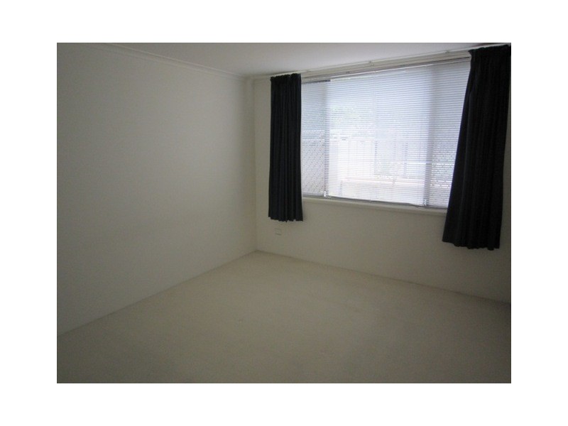 1/13 Wharf Road, Surfers Paradise QLD 4217