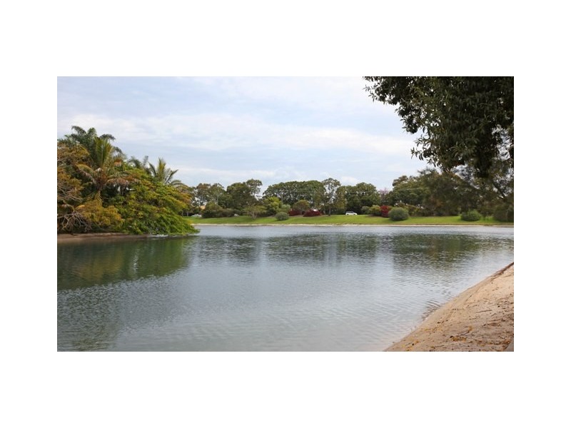 28 Driver Court, Mermaid Waters QLD 4218