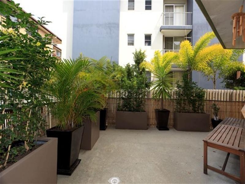 3 ‘Kybar’ 116 Petrel Avenue, Mermaid Beach QLD 4218