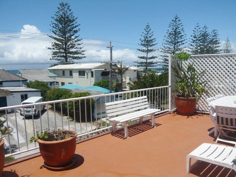 4A Ventura Road, Mermaid Beach QLD 4218
