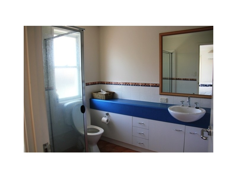 75 Seville Circuit, Burleigh Heads QLD 4220