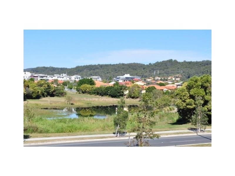 13 Solitaire Place, Robina QLD 4226