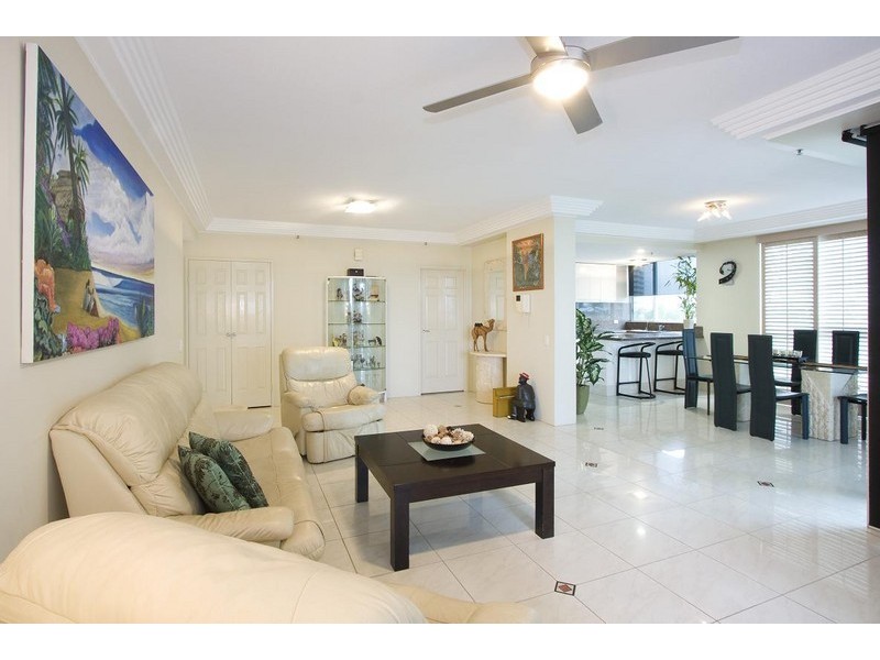 177 Old Burleigh Road, Broadbeach QLD 4218