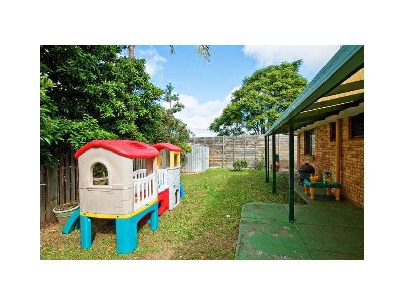 2/6 Tirau Place, Broadbeach Waters QLD 4218