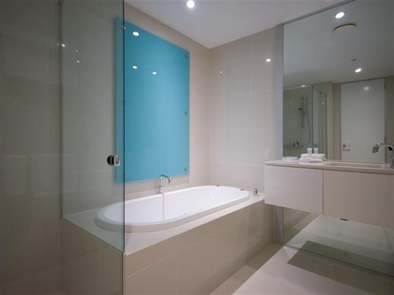 2806 ‘Q1′ 9 Hamilton Avenue, Surfers Paradise QLD 4217