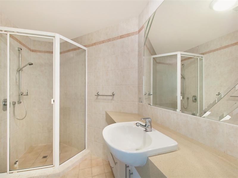 2402/3400 Surfers Paradise Boulevard, Surfers Paradise QLD 4217