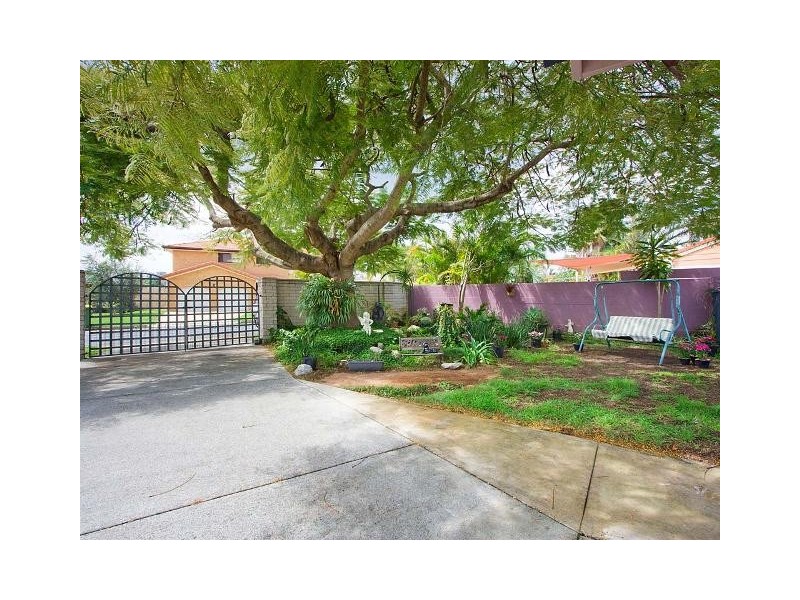 1 Gretel Drive, Mermaid Waters QLD 4218