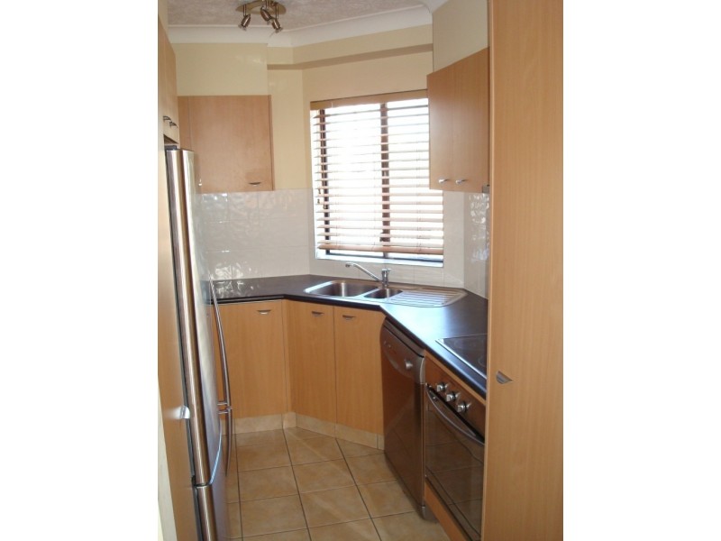 9/434 Marine Parade, Biggera Waters QLD 4216