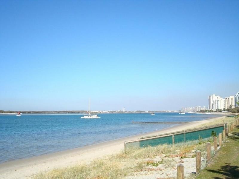 9/434 Marine Parade, Biggera Waters QLD 4216