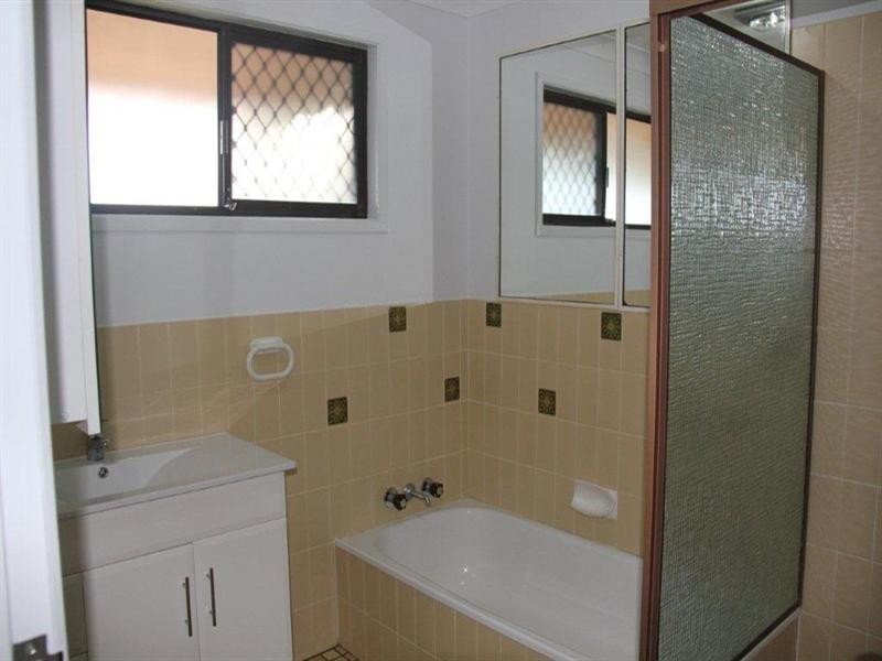 20/105 Christine Avenue, Burleigh Waters QLD 4220