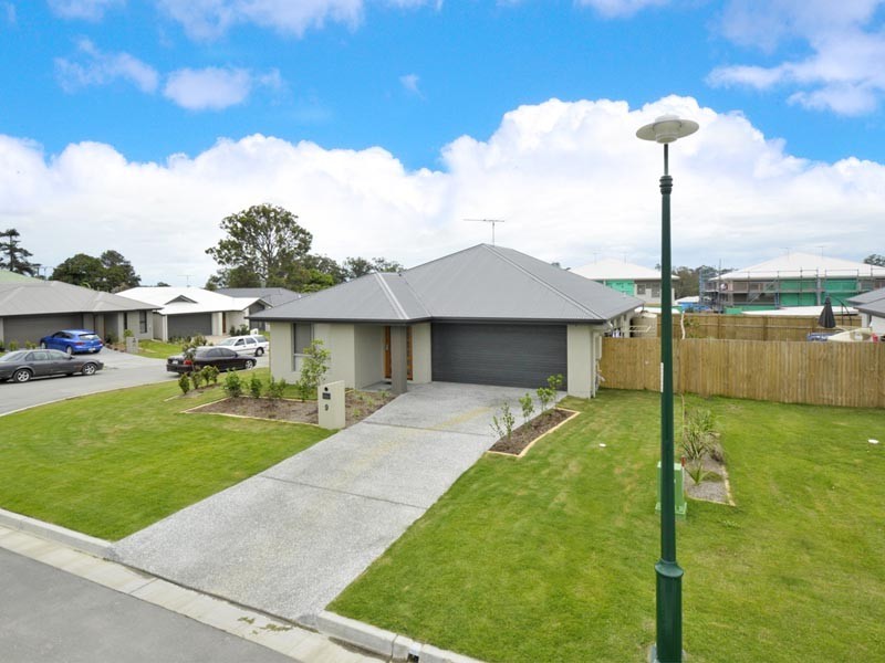 9 Benjamin Street, Pimpama QLD 4209